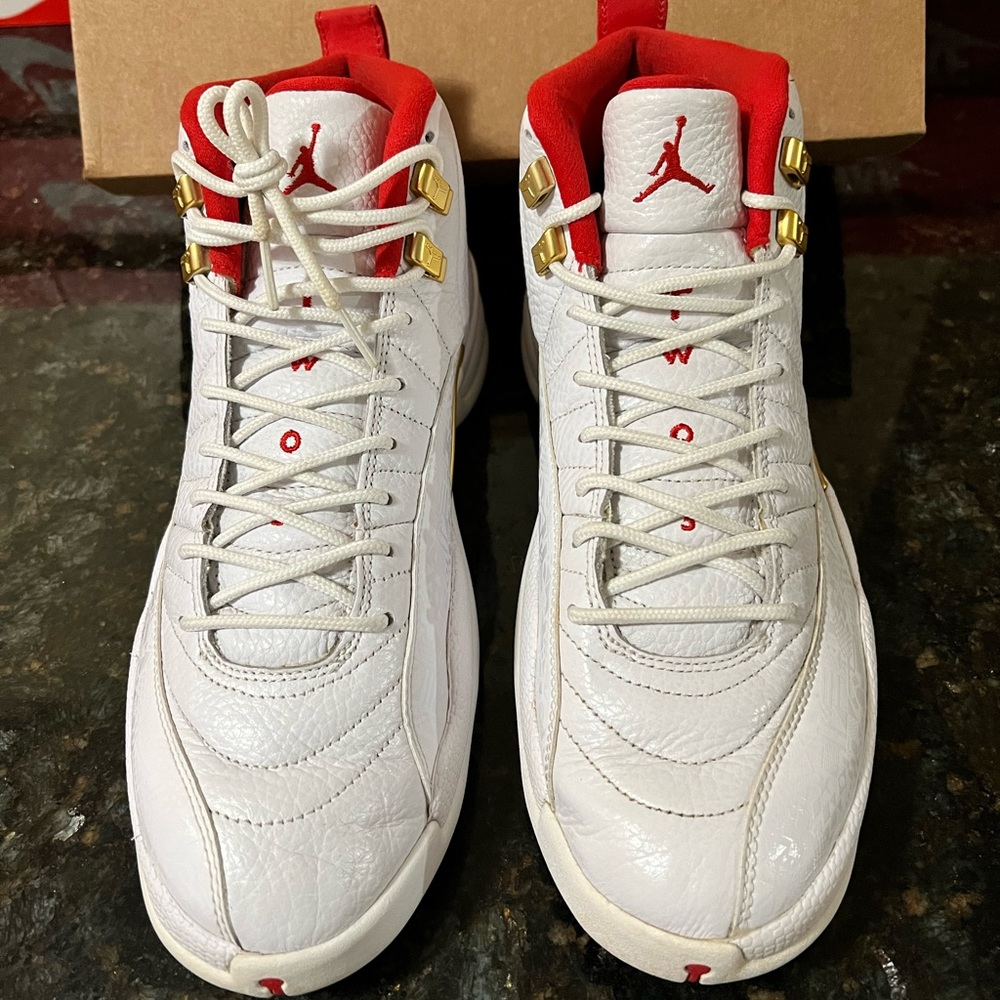 Nike Air Jordan 12 Retro 2019 Size 11 130690-107 White Red Gold OG High